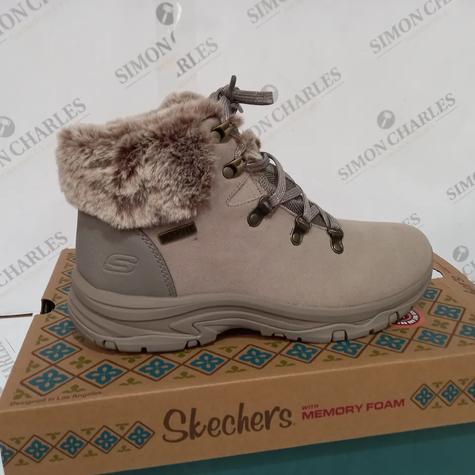 SKECHERS TREGO LACE UP FAUX FUR CUFF WATERPROOF BOOT