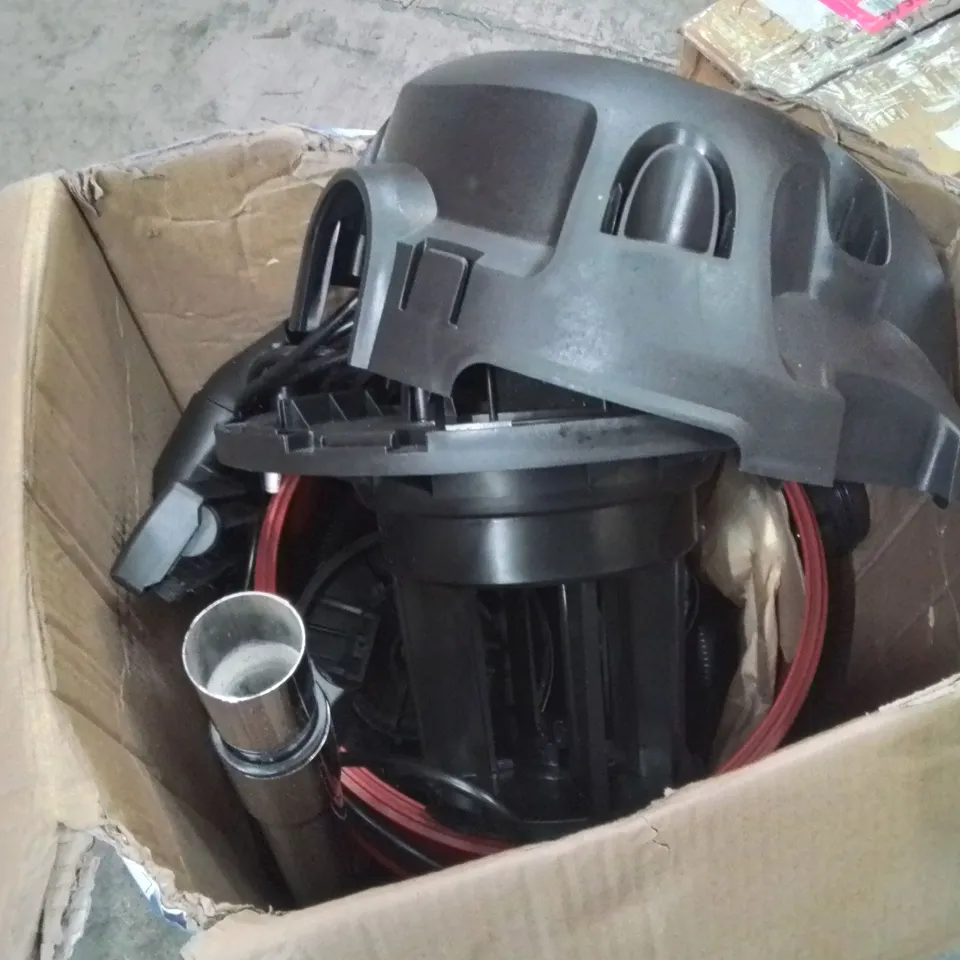 BOXED VAC KING 20 LITRE WET & DRY VACUUM CLEANER