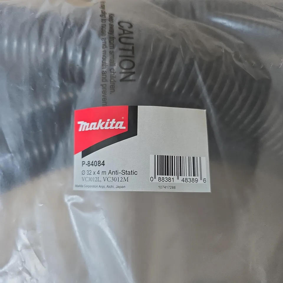 MAKITA ANTI-STATIC HOSE Ø32 X 4 M (VC3012L/VC3012M)
