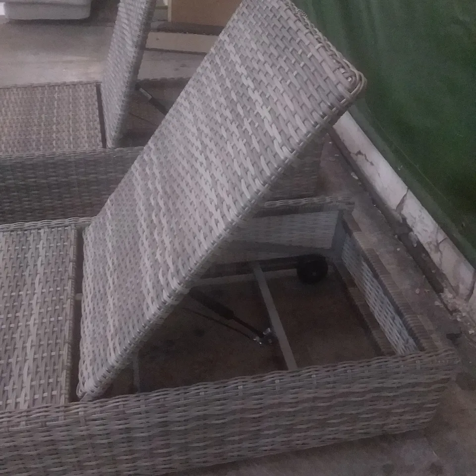X2 RATTAN EFFECT GARDEN SUNLOUNGER GREY