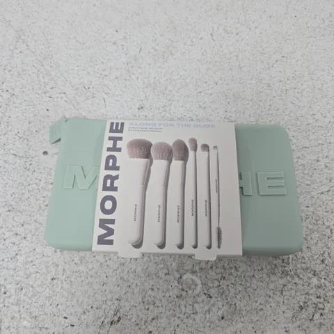 MORPHE 6-PIECE TRAVEL MAKEUP BRUSH SET