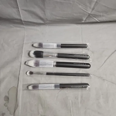 FRANKIEBRUSH LOT OF 5 ASSORTED MAKEUP BRUSHES INCLUDING - F12, F10, F7, F15, F9