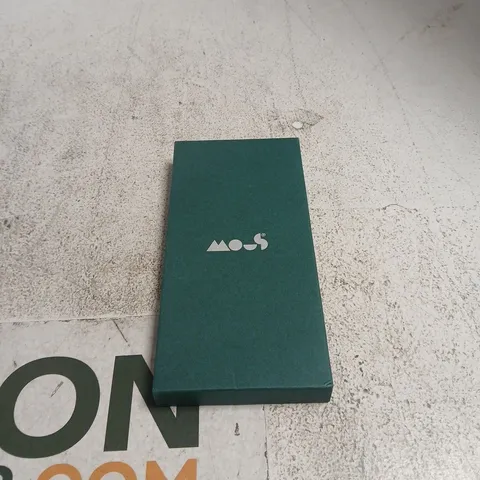 2 x MOUS BLACK IPHONE CASE IN BLACK BOXED