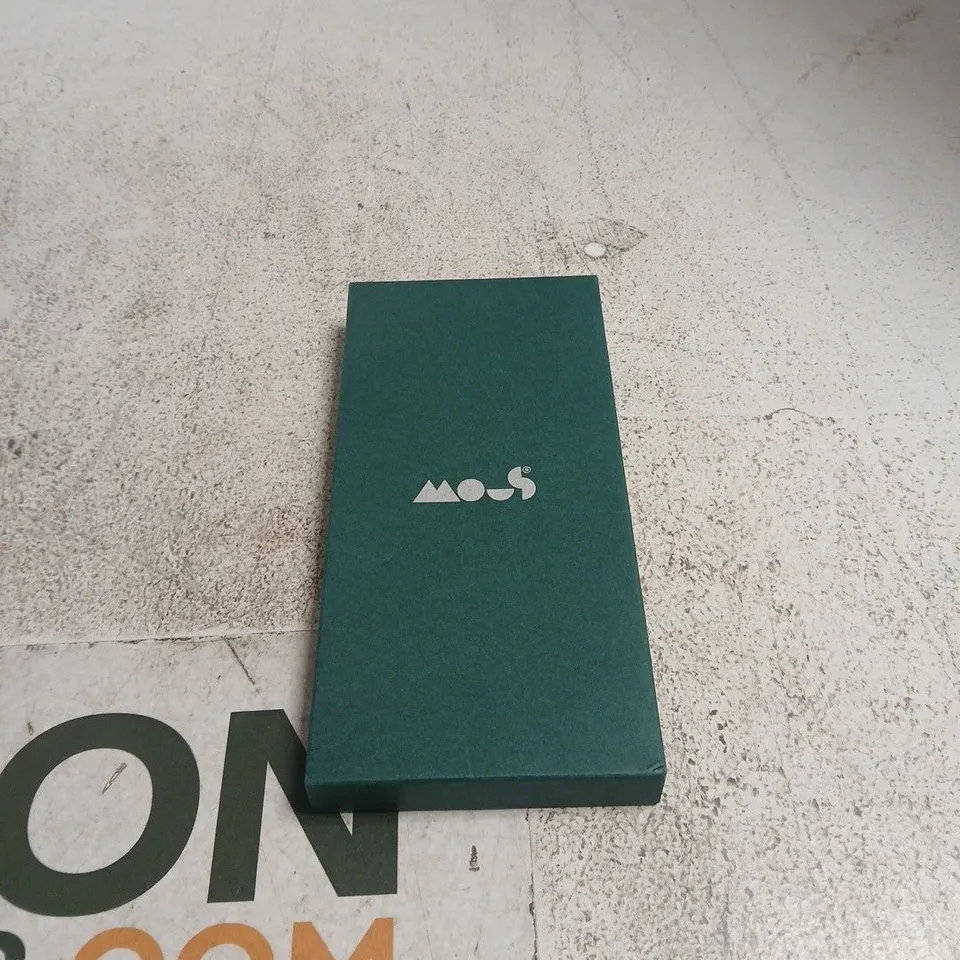 2 x MOUS BLACK IPHONE CASE IN BLACK BOXED