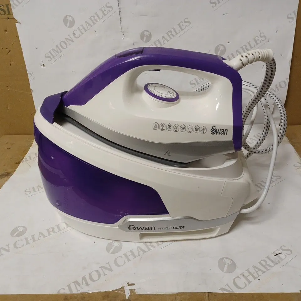 SWAN 2400W STEAM IRON