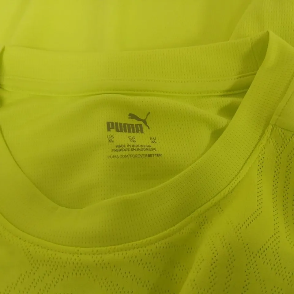 MANCHESTER CITY PUMA TRAINING JERSEY – NEON YELLOW, UK XL (US XL)