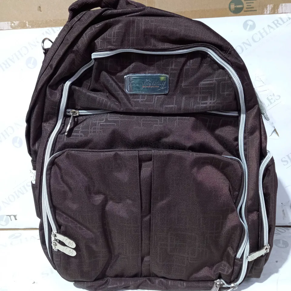 KNUDDELSTUFF BACKPACK IN BROWN/WHITE