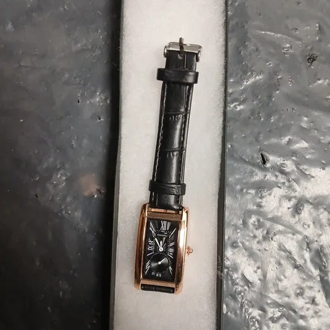 LADIES STOCKWELL WATCH β TEXTURED DIAL WITH SUB DIAL SECONDS HAND β LEATHER STRAP