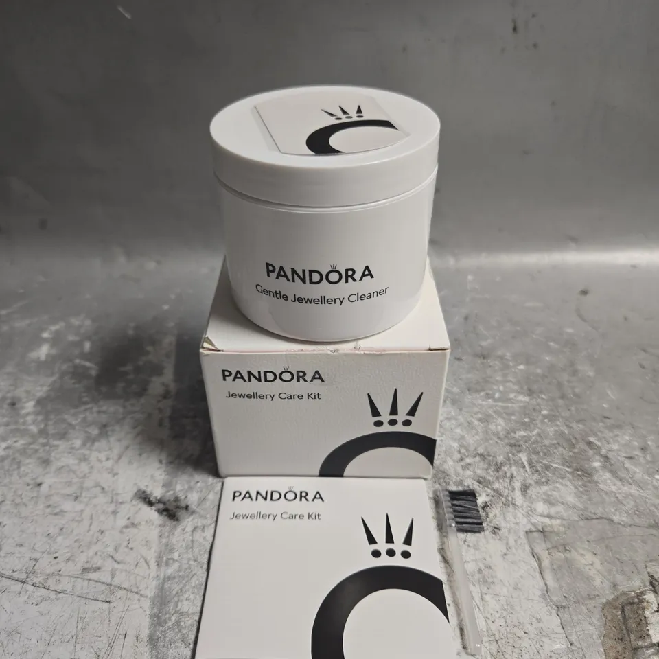 BOXED PANDORA GENTLE JEWLLERY CLEANER KIT