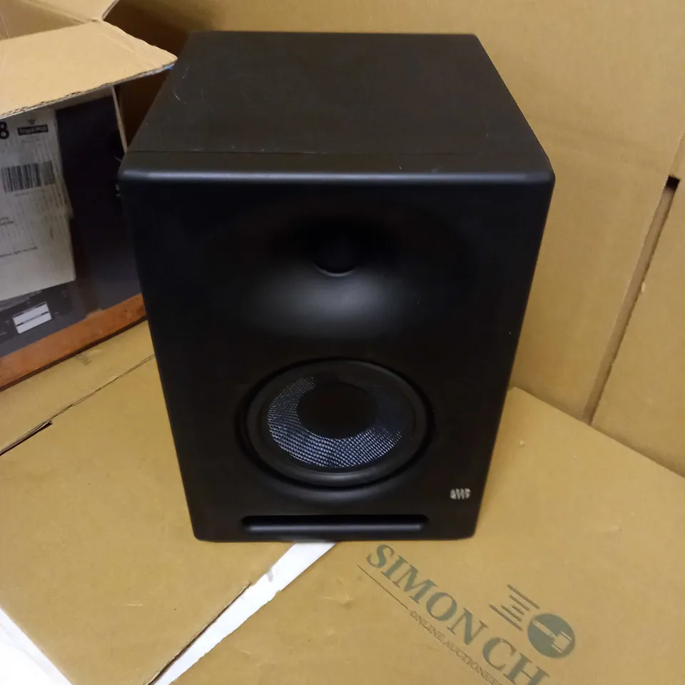 PRESONUS ERIS E5 XT 5.25" NEAR FIELD STUDIO MONITOR SPEAKER