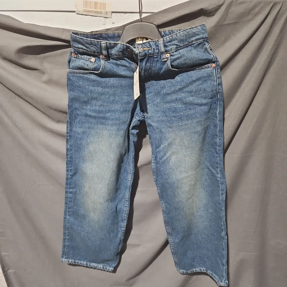 MOTEL DENIM LOW RISE JEANS – UK 8 (W26/L30)