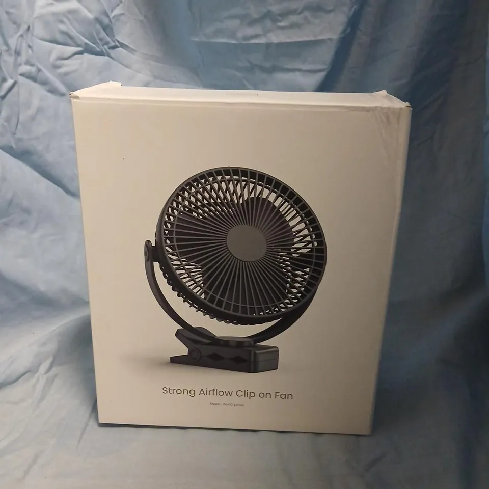 STRONG AIRFLOW CLIP-ON FAN – BOXED