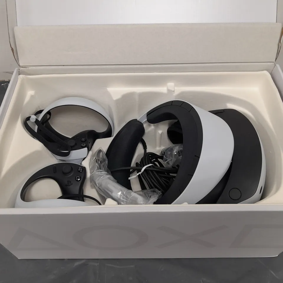 BOXED PLAYSTATION VR2