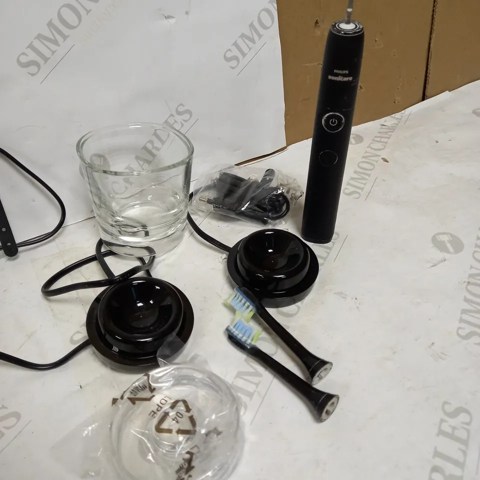 PHILIPS SONICARE DIAMONDCLEAN 9000 BLACK