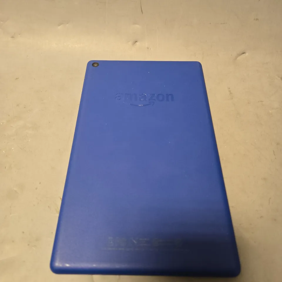 AMAZON KINDLE FIRE HD 8 - BLUE