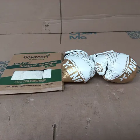 BOX OF APPROXIMATELY 18 ASSORTED ITEMS TO INCLUDE SCOURER SPONGES, BOXING GLOVES ETC