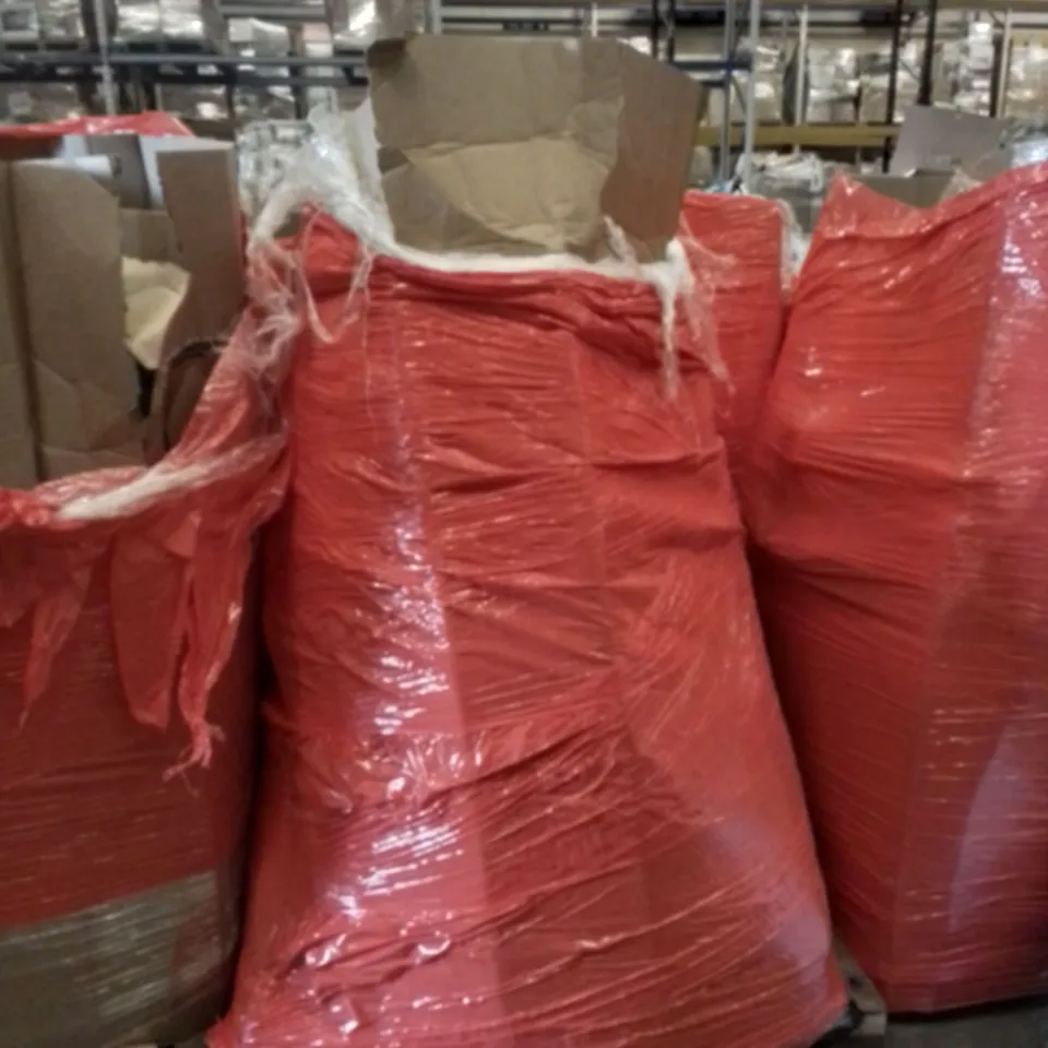 PALLET OF ASSORTED ITEMS INCLUDING HYPERX KEYBOARD, WALL MOUNTED WINE RACK, WHITE BACKGROUND WITH STAND