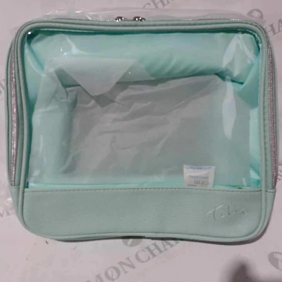 SET OF 3 TILI MINT BLUE TRAVEL BAGS