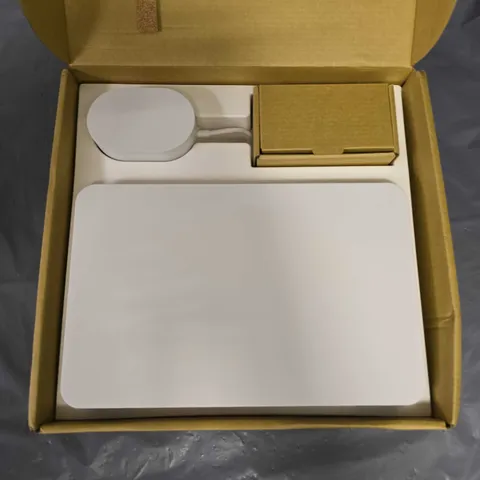 SKY HOME ROUTER - SR213-02-UK-WHT