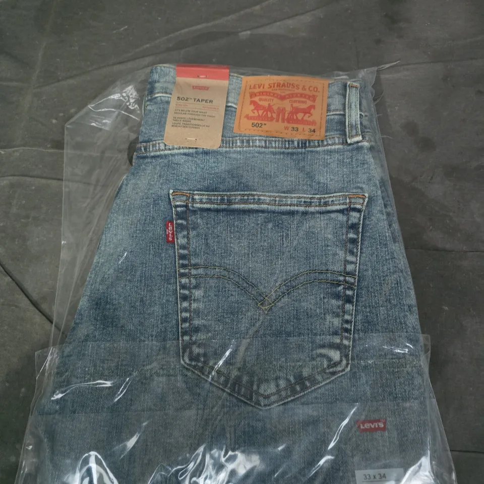 LEVI'S 502 TAPER JEANS – MEN’S, 33 X 34