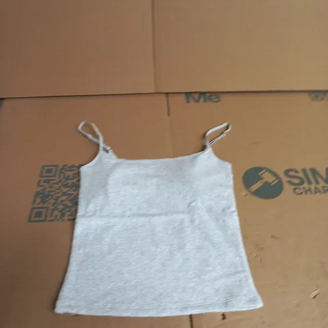ABERCROMBIE & FITCH BRA-FREE COLLECTION BRALETTE – WOMEN'S TOP, SIZE M, MADE IN VIETNAM
