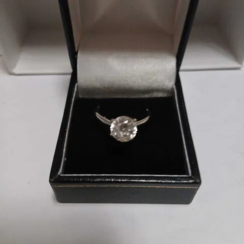 OUTLET DIAMONIQUE 2CT TW 100 FACET SOLITAIRE RING 9CT GOLD