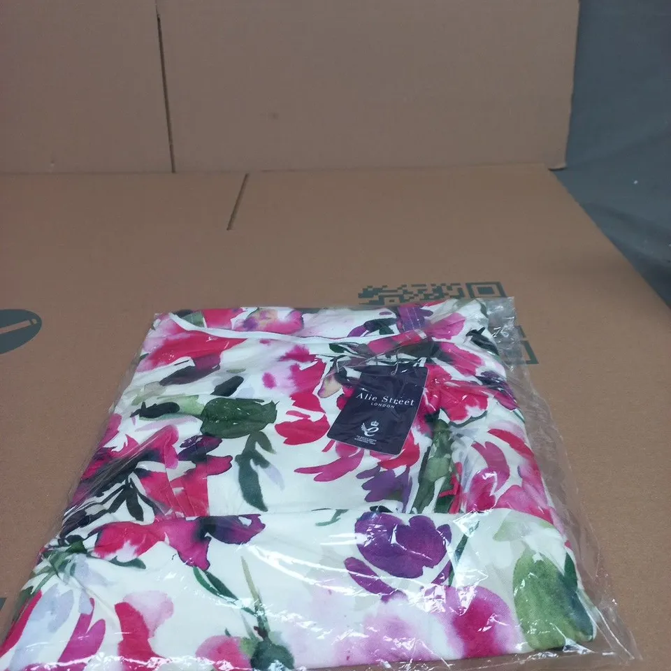 ALIE STREET LONDON CLARA DRESS (FUCHSIA FLORALS) – UK 10-12