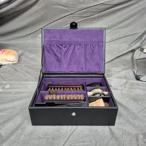 WOLF 1834 LEATHER SHOE CLEANING KIT IN BLACK BOX WITH PURPLE INTERIOR
