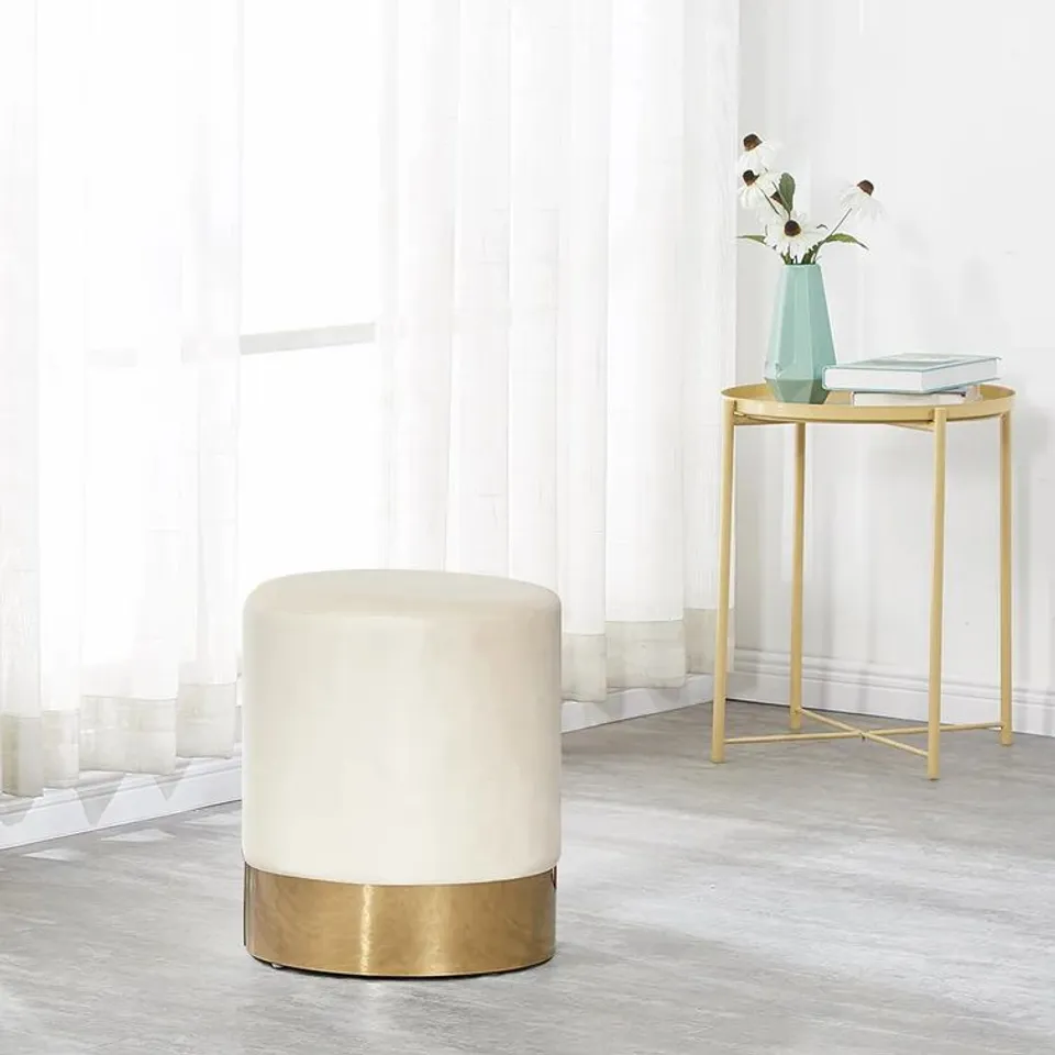 BOXED VALERIA POUFFE VANILLA GOLD