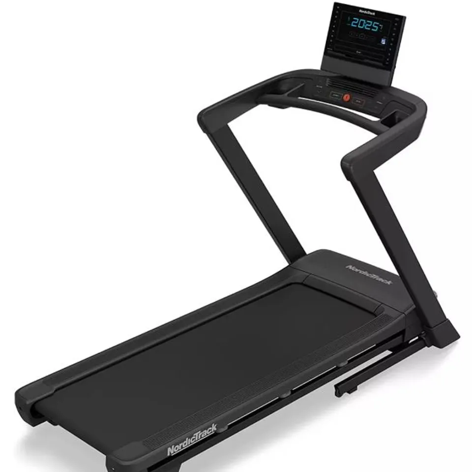 BOXED NORDIC TRACK T SERIES 8 TREADMILL RRP £1299
