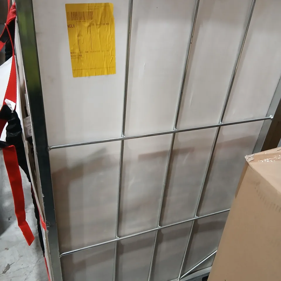 LARGE QUANTITY OF ASSORTED FICTION AND NON FICTION BOOKS