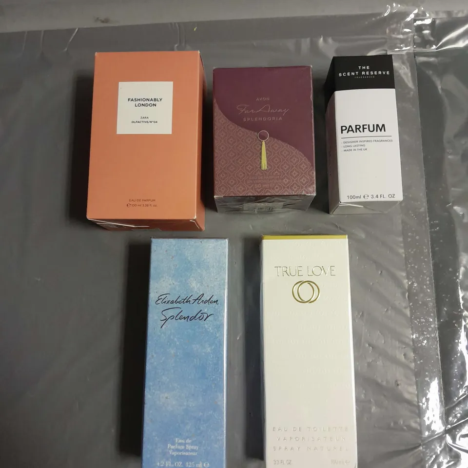 BOX OF APPROXIMATELY 5 ASSORTED BOXED FRAGRANCES TO INCLUDE - ELIZABETH ARDEN SPLENDOR - ZARA FASHIONABLY LONDON - AVON SPLENDORIA - ETC