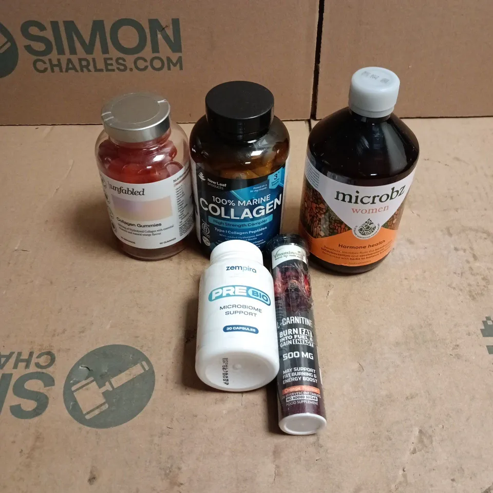 TOTE OF APPROXIMATELY 20 ASSORTED HEALTH/VITAMIN RELATED ITEMS TO INCLUDE MICROBZ WOMEN, MICROBIOME SUPPORT, 100% MARINE COLLAGEN, UNFABLED COLLAGEN GUMMIES ETC