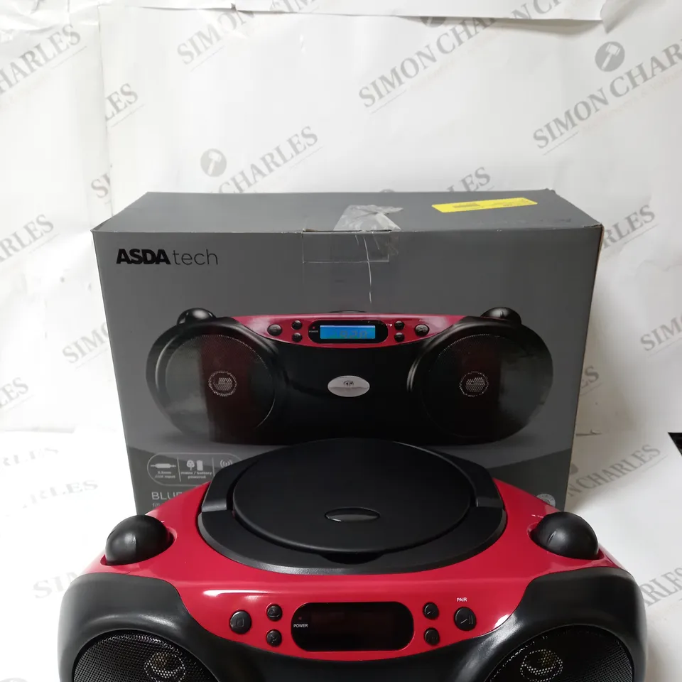 BOXED BLUETOOTH CD & FM RADIO BOOMBOX