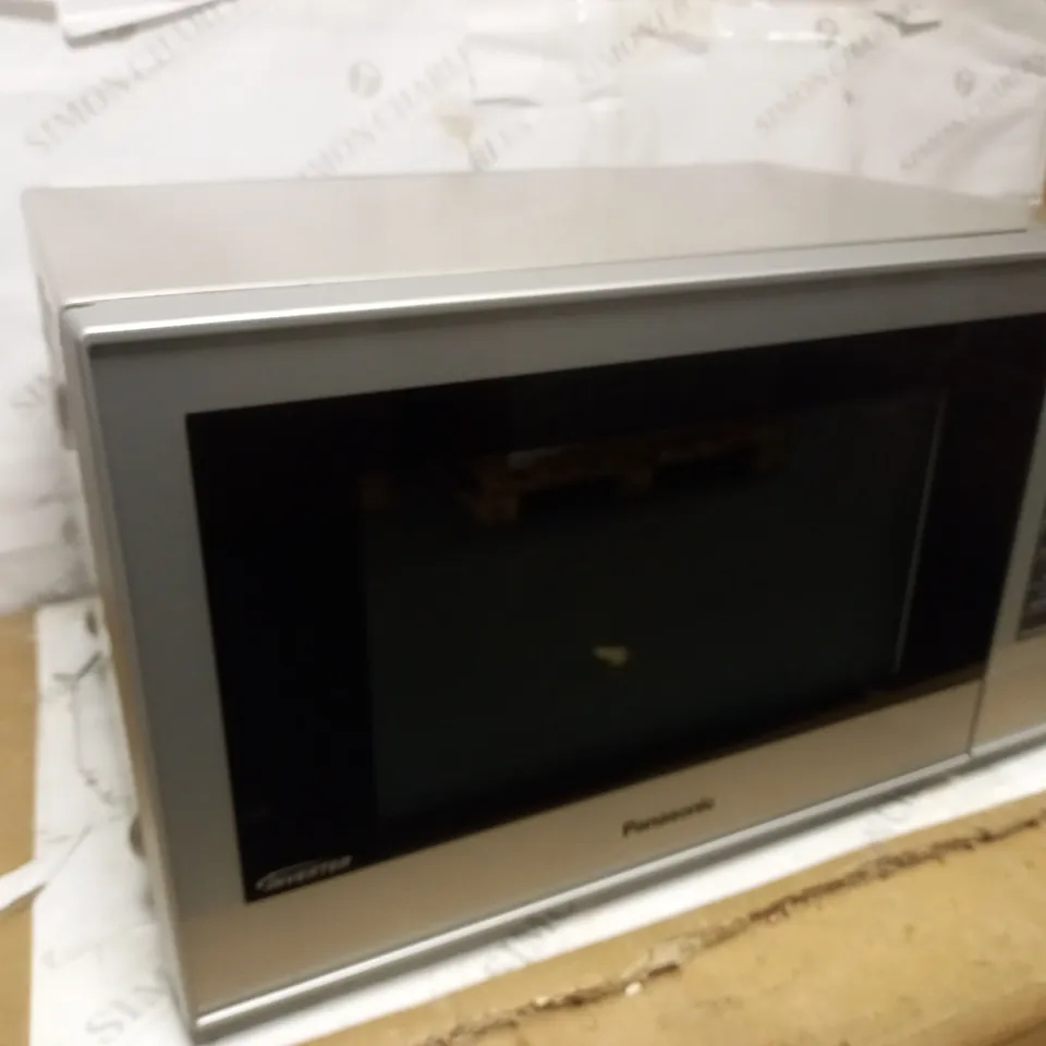 PANASONIC NN-CT57JMBPQ SLIMLINE COMBINATION MICROWAVE OVEN