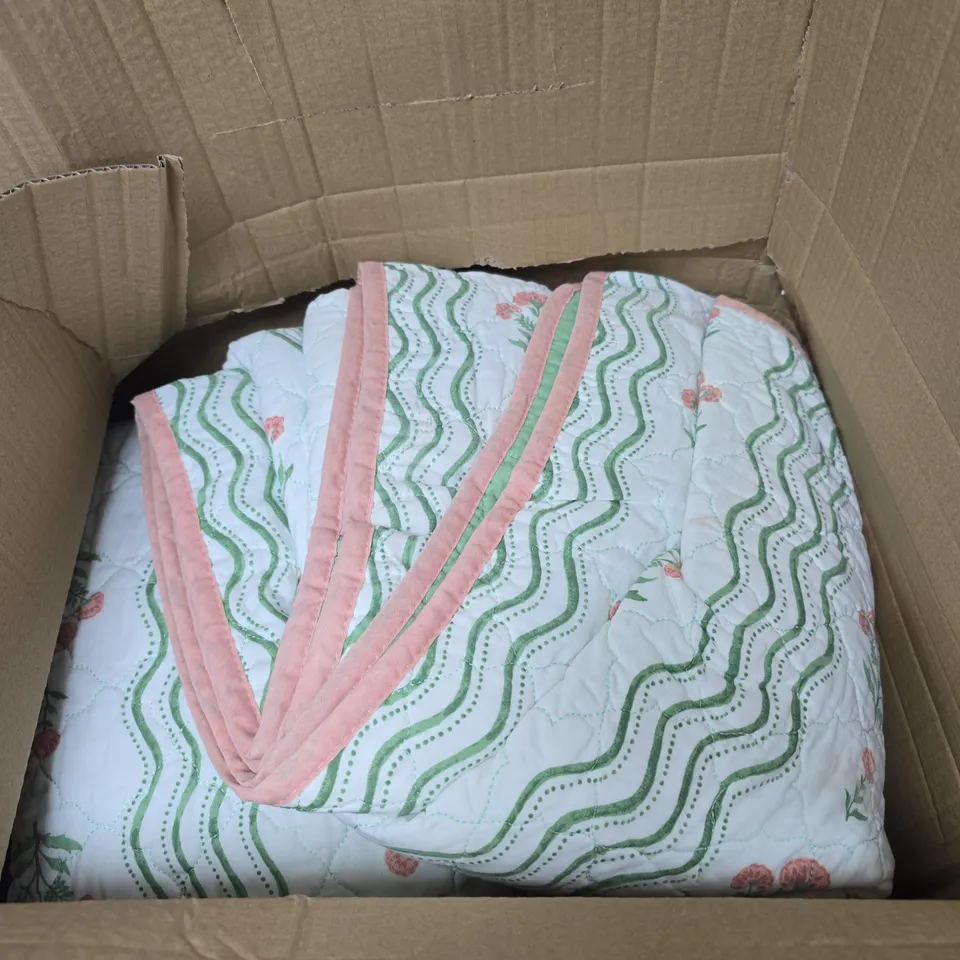 SARA BY SARA DAVIES COTTON BLEND BEDSPREAD