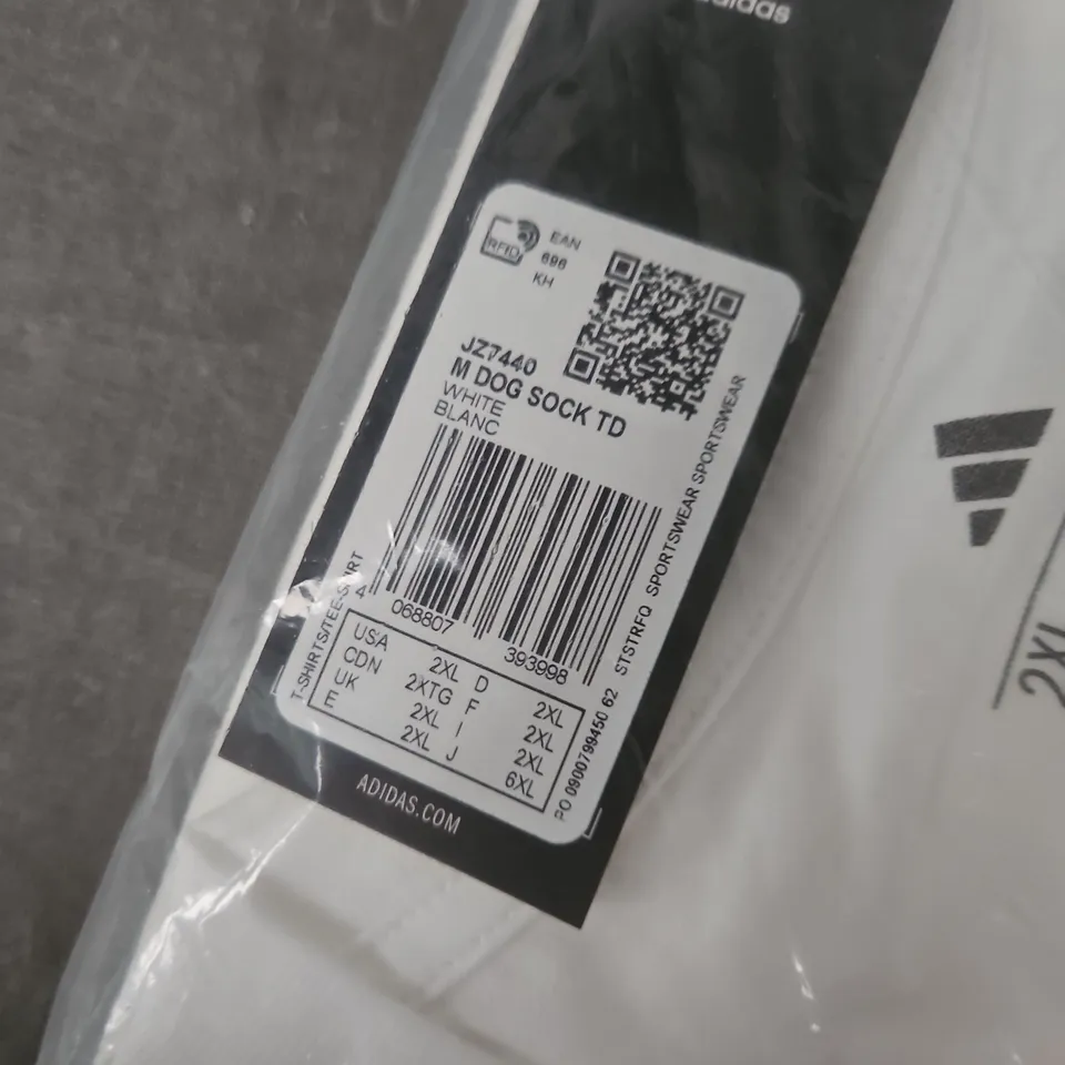 BAGGED ADIDAS WHITE DOG SOCK T-SHIRT 2XL REGULAR FIT