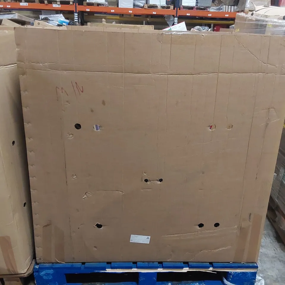 PALLET OF APPROXIMATELY 142 ASSORTED ITEMS TO INCLUDE; RRP £1600