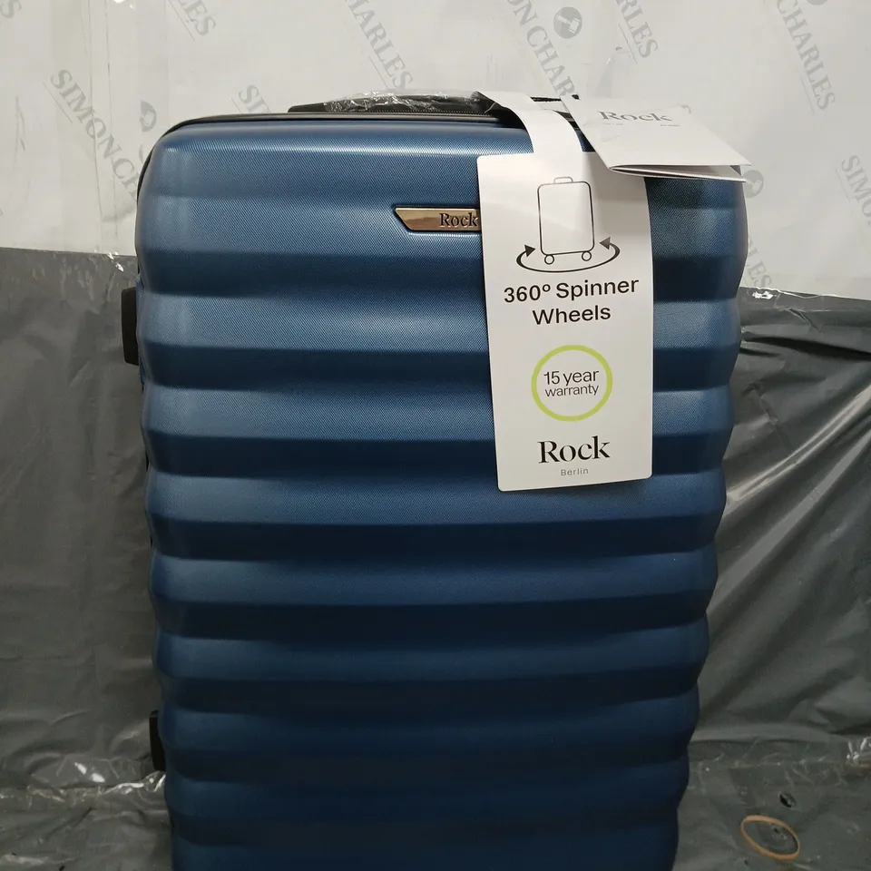 ROCK LUGGAGE BERLIN 8 WHEEL HARDSHELL MEDIUM SUITCASE - BLUE RRP £80