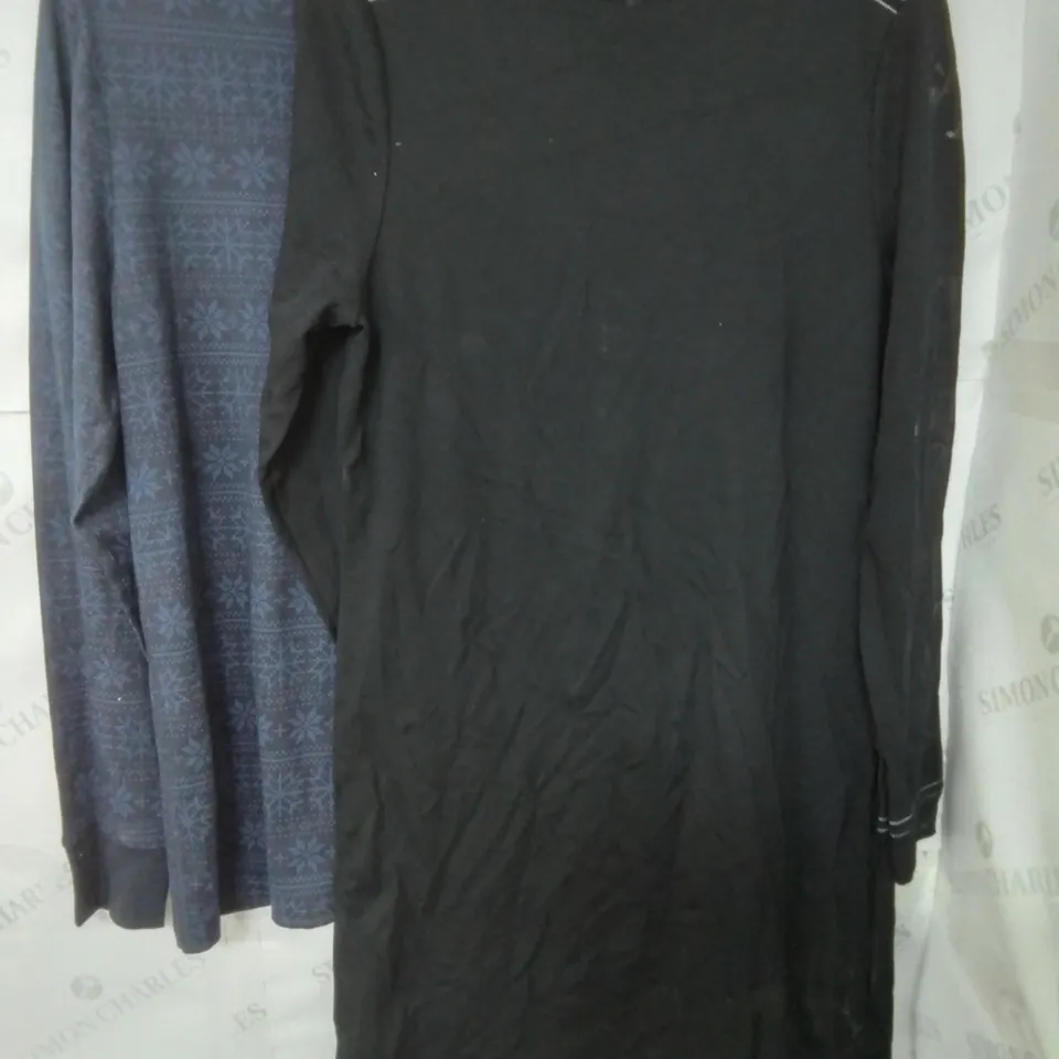 LARGE QUANTITY OF ASSORTED CLOTHING ITEMS TO INCLUDE LEE COOPER TROUSERS, CALVIN KLEIN PJ BOTTOMS AND HOODED CARDIGANS - VARIOUS SIZES