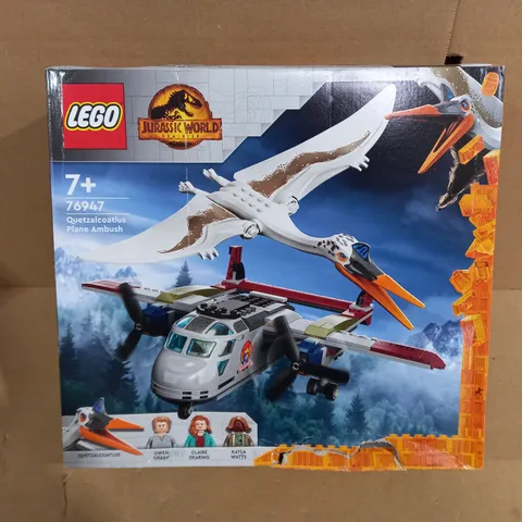 LEGO JURASSIC WORLD QUETZALCOATLUS PLANE AMBUSH (76947)