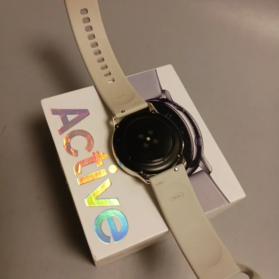 BOXED SAMSUNG GALAXY WATCH ACTIVE IN GREY