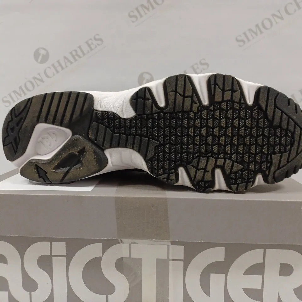 ASICSTIGER GEL-MAI IN BLACK - 10 1/2