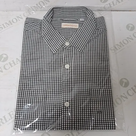 SEALED SET OF 4 BRAND NEW CORPORATIVE STYLE BLACK & WHITE CHECKER SHIRT - XS