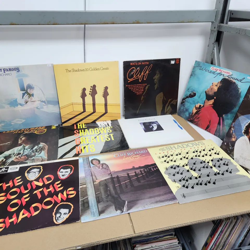A COLLECTION OF VINYL RECORD LPs ETC