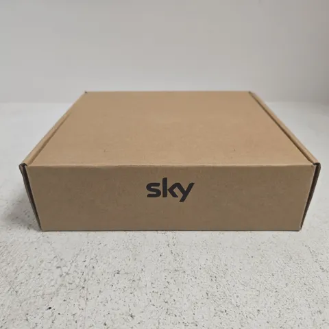 BOXED SKY IP061B-02-SKY-ANT-G01 STREAM PUCK