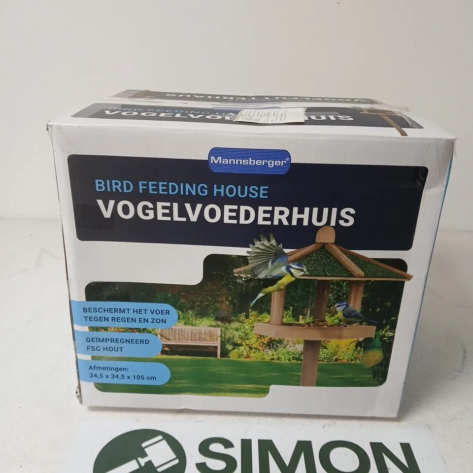 MANNSBERGER BIRD FEEDING HOUSE – BIRD FEEDER (BOXED)