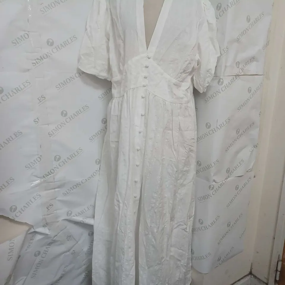 NOBODYS CHILD STARLIGHT MIDAXI PLAIN DRESS IN WHITE - UK 18