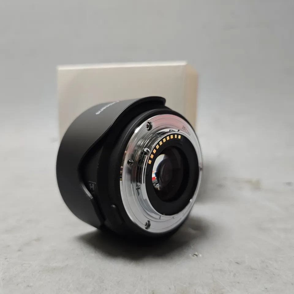 BOXED ARTISANS AF 35MM F1.4 CAMERA LENS 