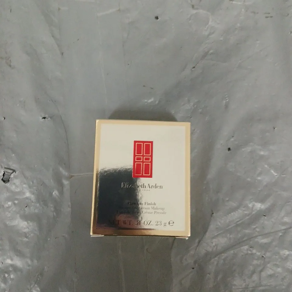 ARDEN FLAWLESS FINISH FOUNDATION 